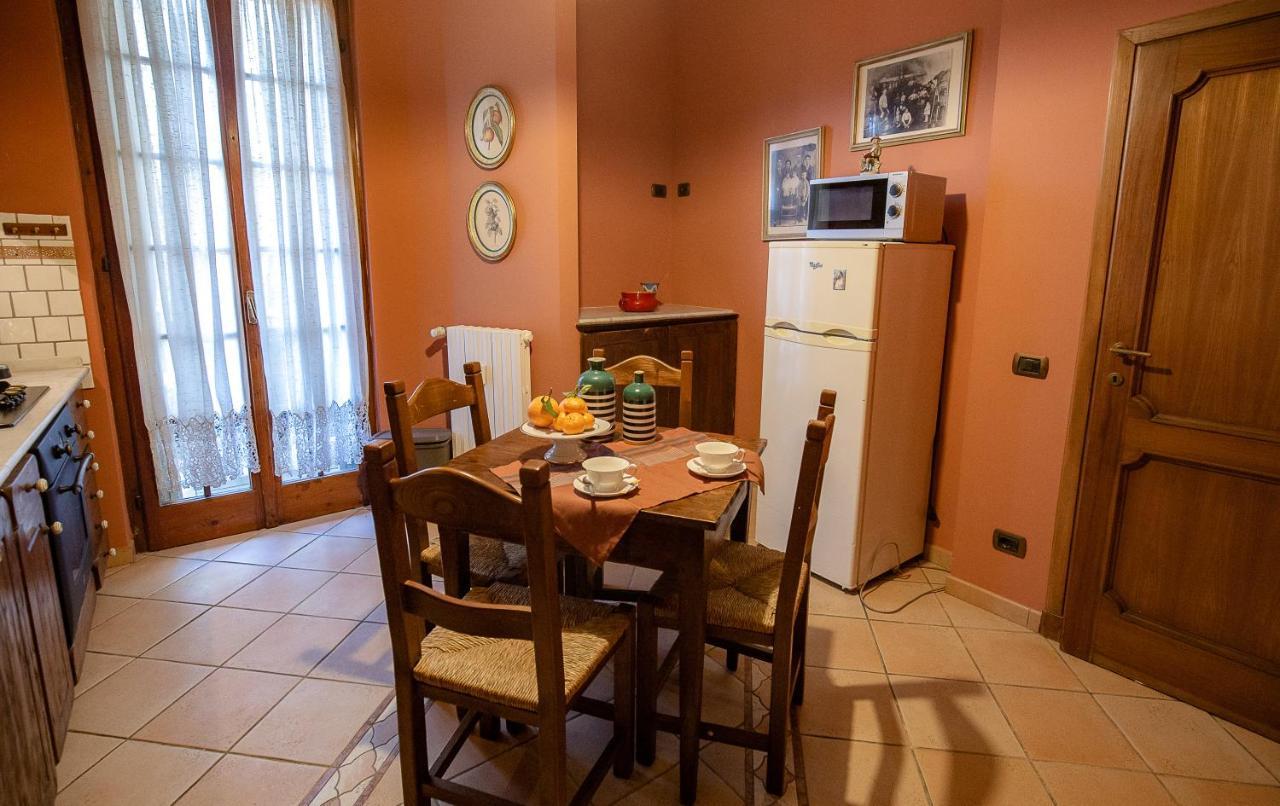 Acacia Firenze - Azalea Apartment Bagian luar foto
